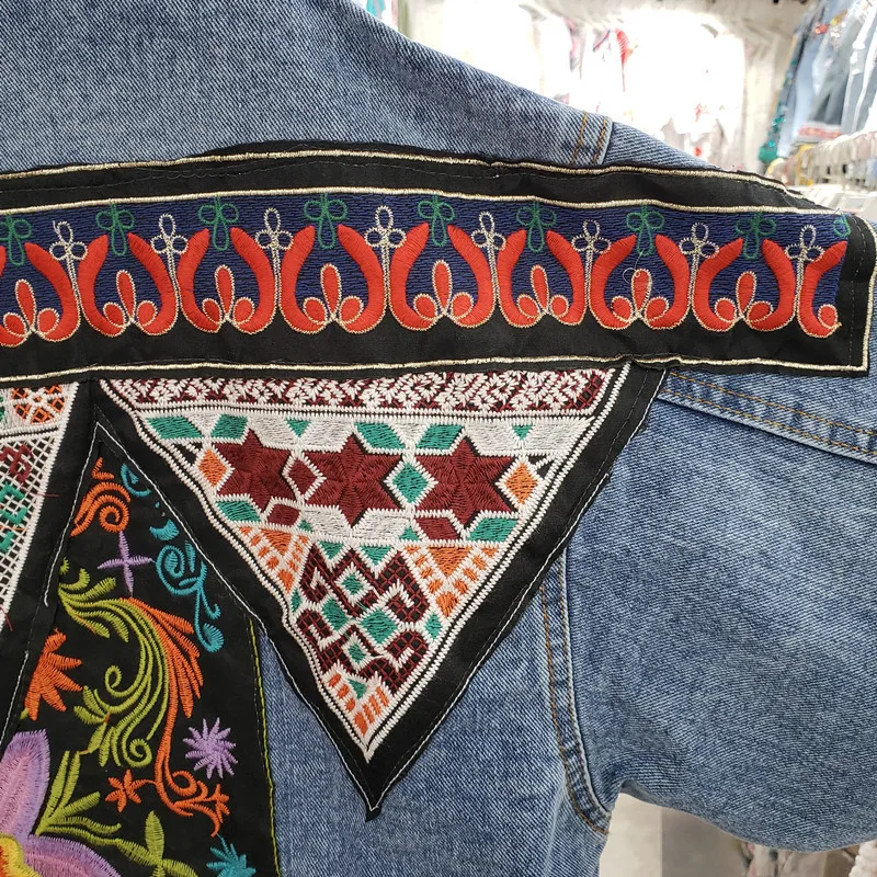 Embroidery Jacket Jeans - ヴィンテージブルー刺繍スパンコールタッセルデニムジャケット女性カウボーイ上着秋ルーズショートビッグポケットジーンズジャケット女性