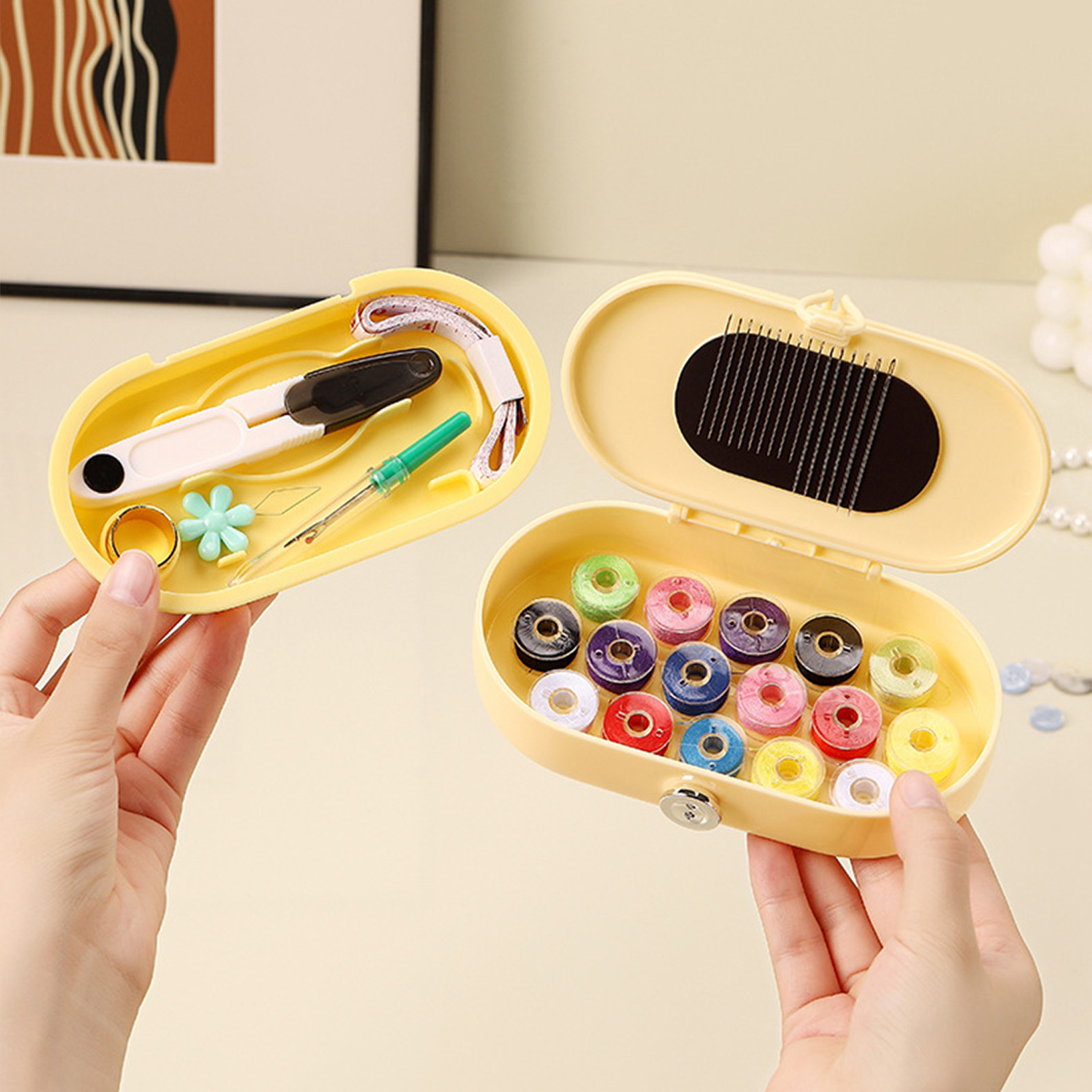 磁気縫製キット ポータブル針糸通しボックス 学生寮や旅行用の - Needle Minder Magnet のレビューと価格