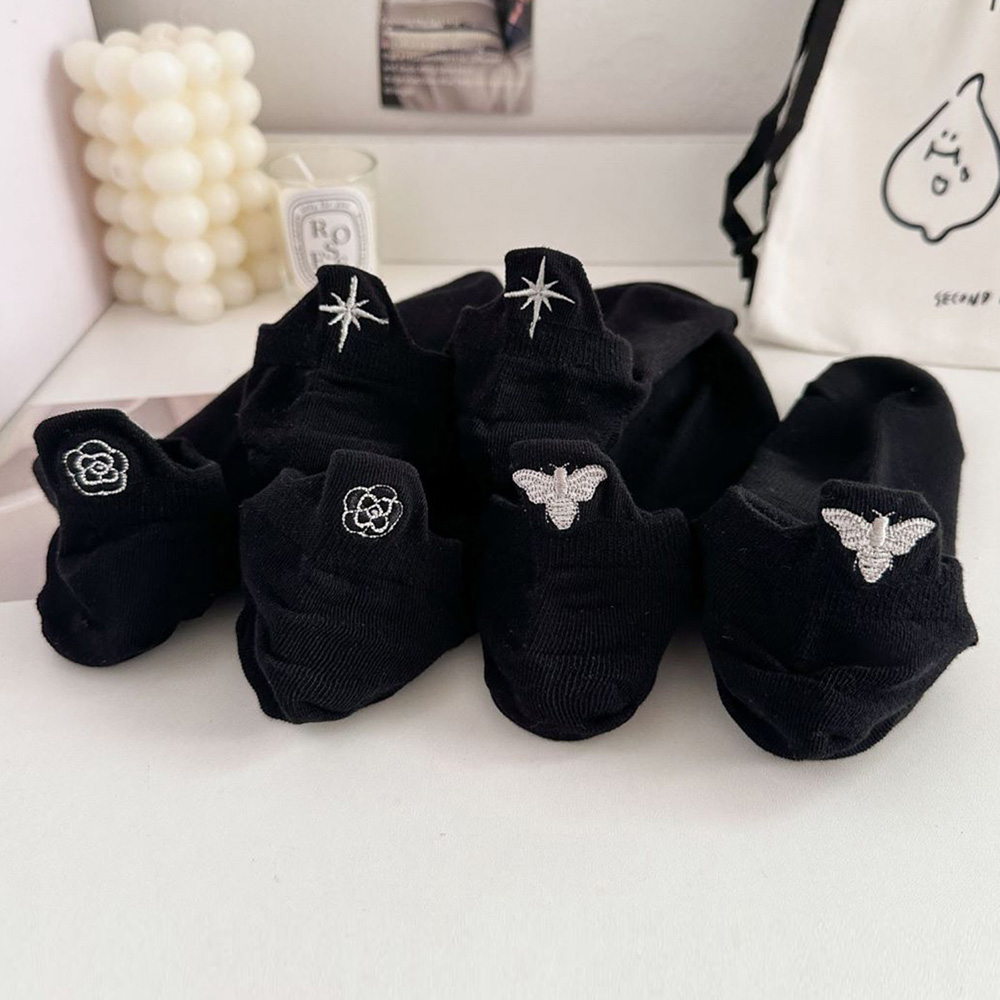 女性のための花の動物の刺繍が施された黒の靴下,短いスポーツソ - Embroidery On Socks のレビューと価格