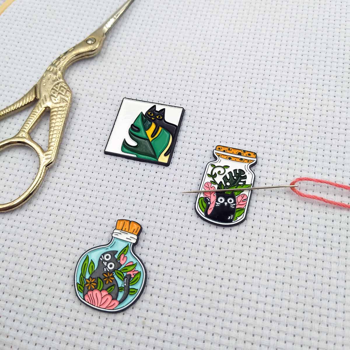 黒猫磁気ニードルマインダー、クロスステッチ用、かわいい縫製用 - Needle Minder Magnet のレビューと価格