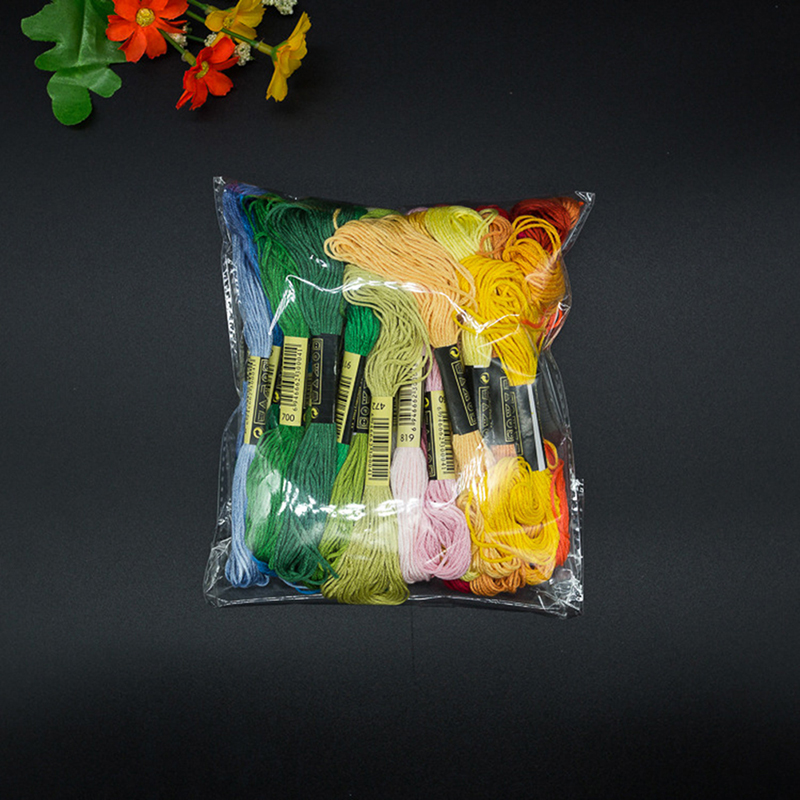 C 24/100/50 マルチカラークロス糸 コットン縫い糸 - Embroidery Handicraft のレビューと価格