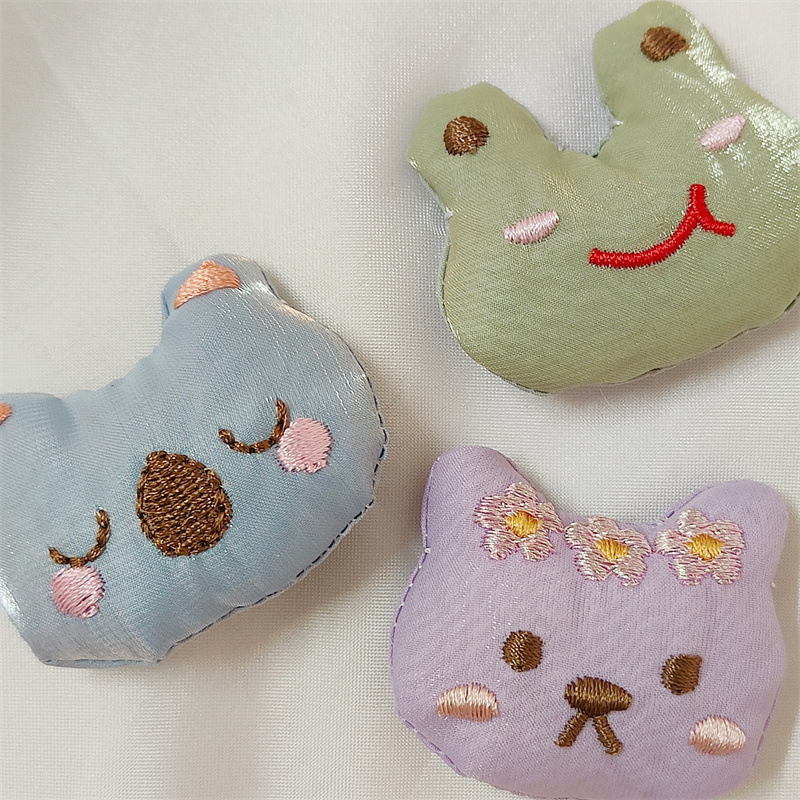 5 個新しい刺繍ウサギカエルクマ生地アクセサリー漫画刺繍動物 - Embroidery Rabbit のレビューと価格