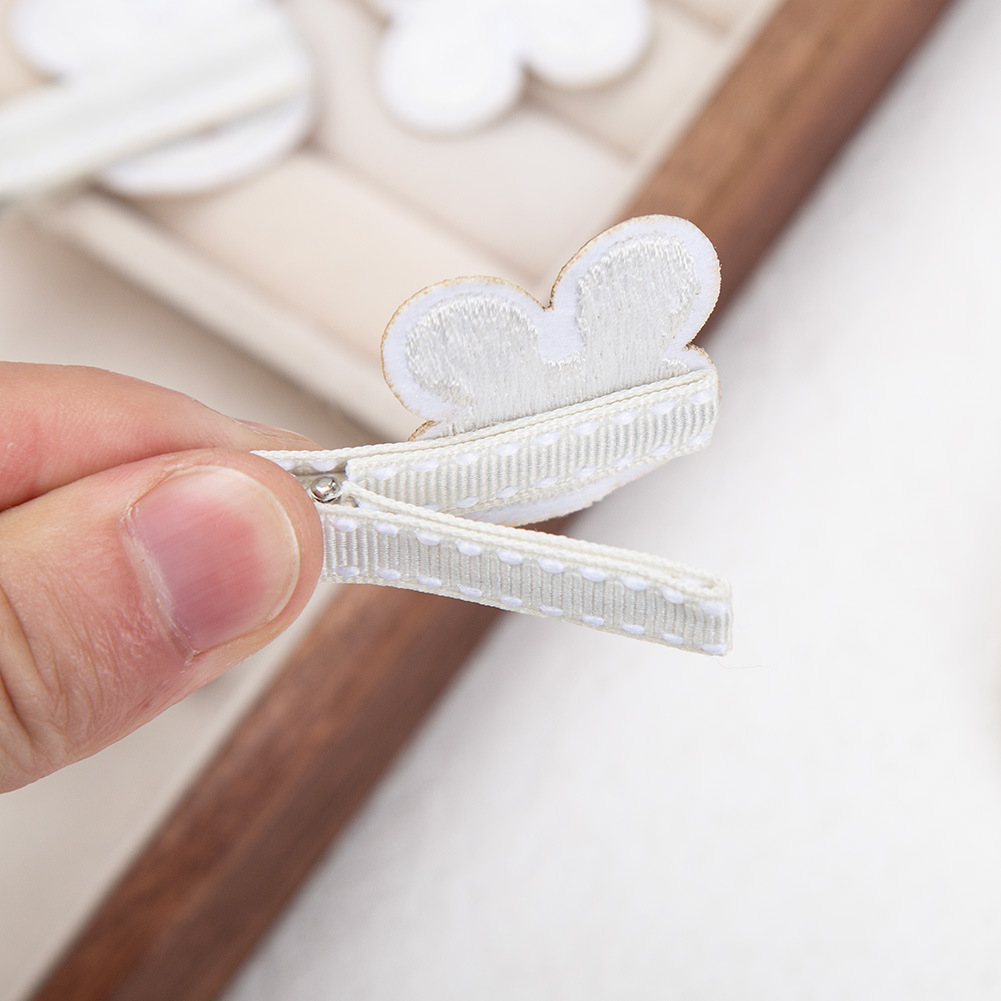 50 ピース/ロット刺繍バニー弓ヘアクリップかわいいウサギの - Embroidery Rabbit のレビューと価格