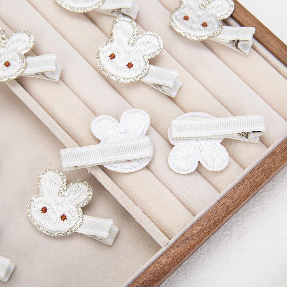 50 ピース/ロット刺繍バニー弓ヘアクリップかわいいウサギの - Embroidery Rabbit のレビューと価格
