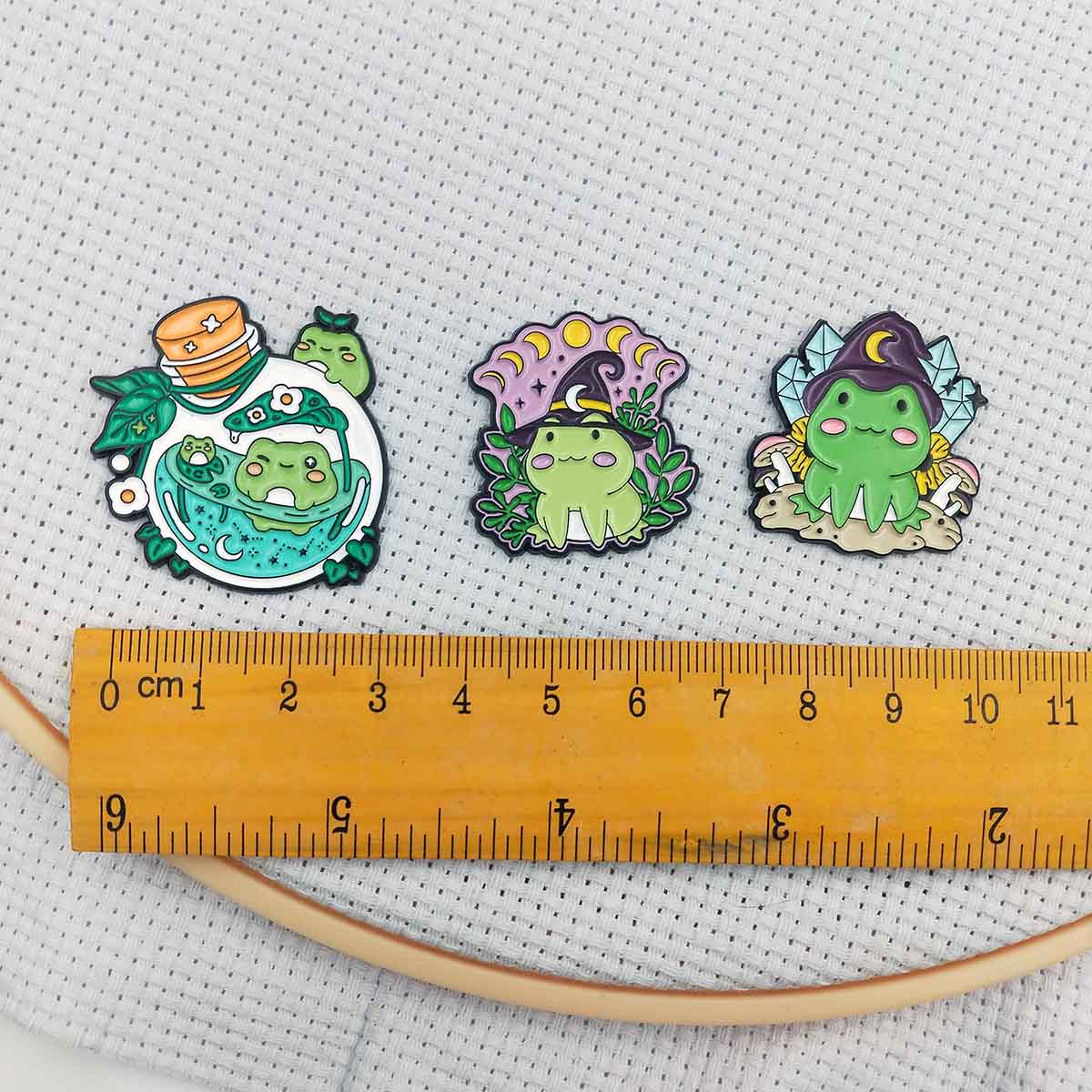 磁気フロッグニードルマインダー、かわいい動物ニードルキーパー - Needle Minder Magnet のレビューと価格