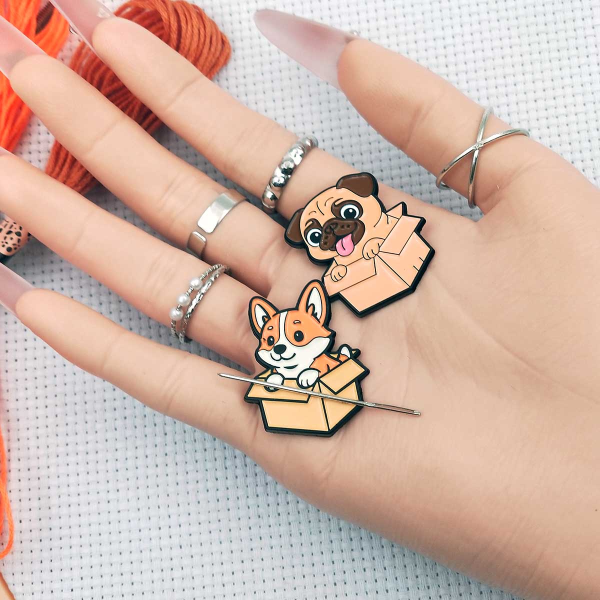 クロスステッチ用磁気ニードルマインダー、子犬型ニードルキーパ - Needle Minder Magnet のレビューと価格